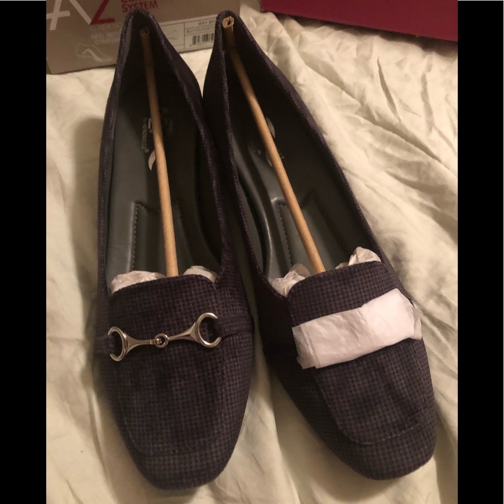 Brand New! Aerosols A2 Wayback heeled loafer Houndstooth 11M